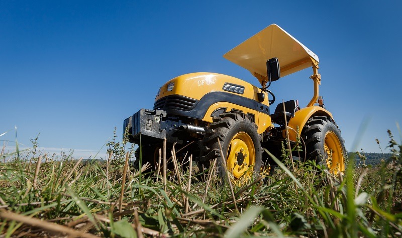 Tractor Dong Feng